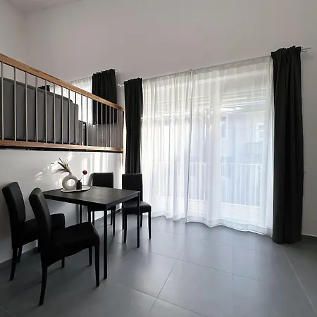 Grazora Living Lägenhetshotell 3*