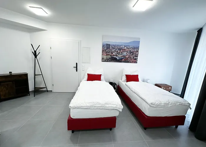 Apartmanhotel Grazora Living 3*