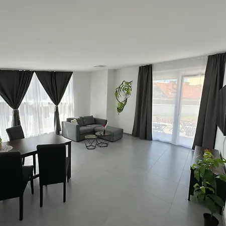 Grazora Living 3* Graz