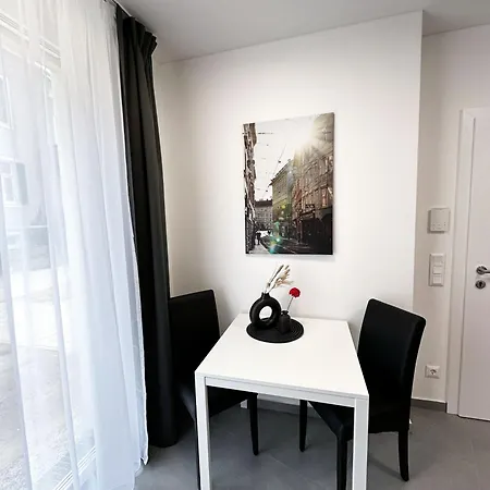 Aparthotel Grazora Living *